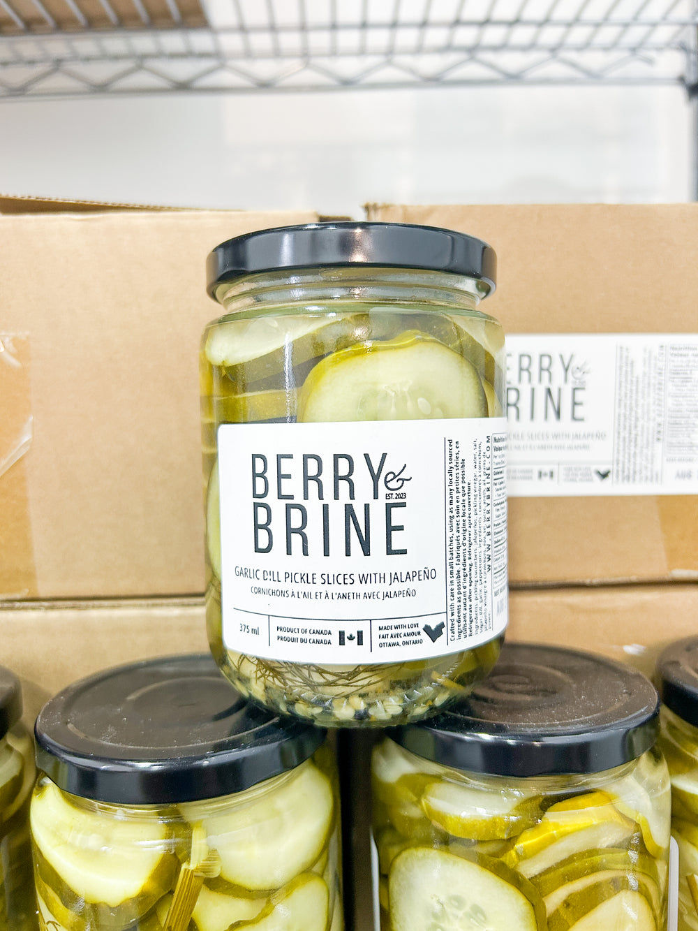 Garlic Dill Pickle Slices with Jalapeno