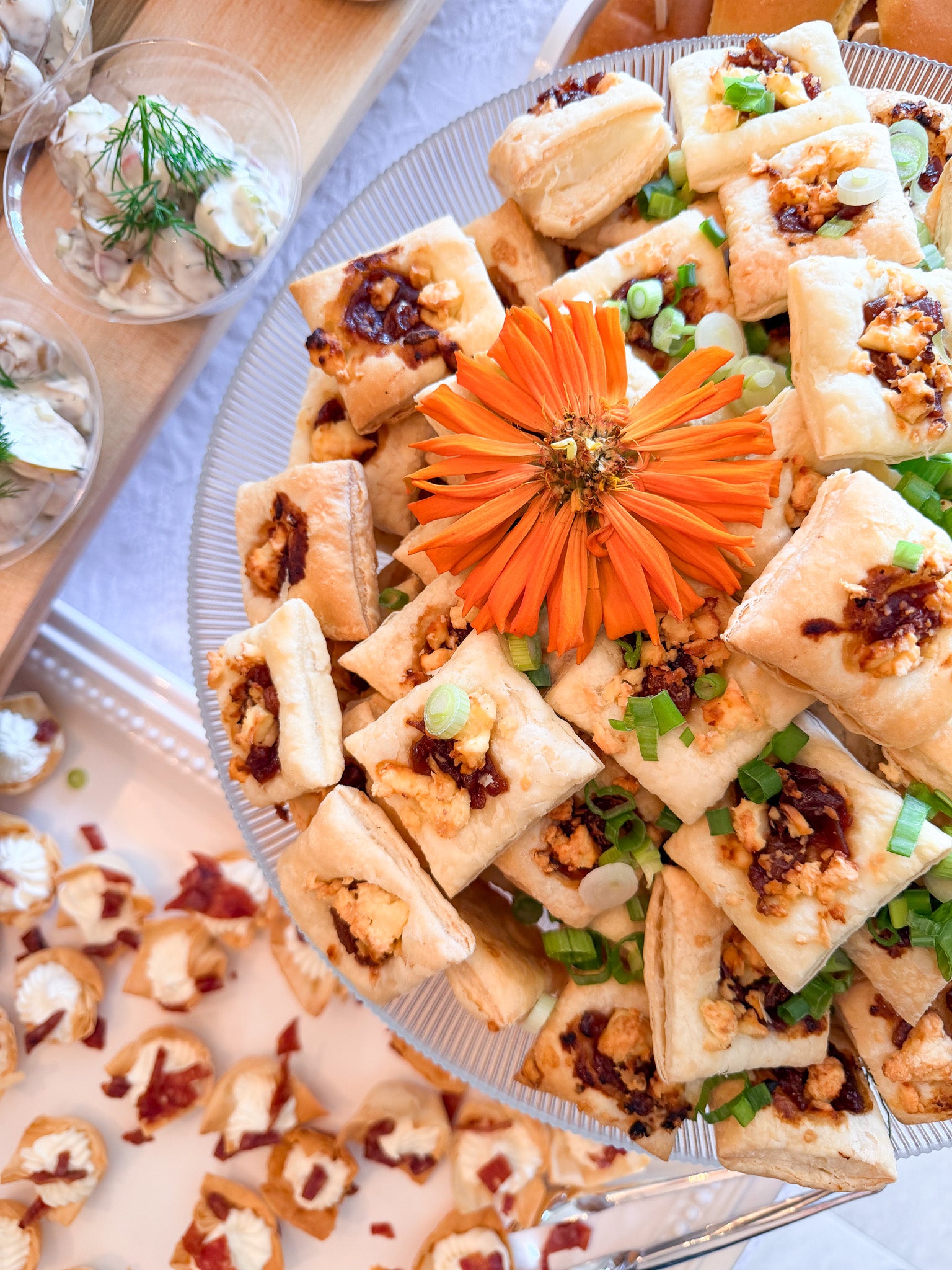 puff-pastry-with-feta-cranberry-chutney-30pcs